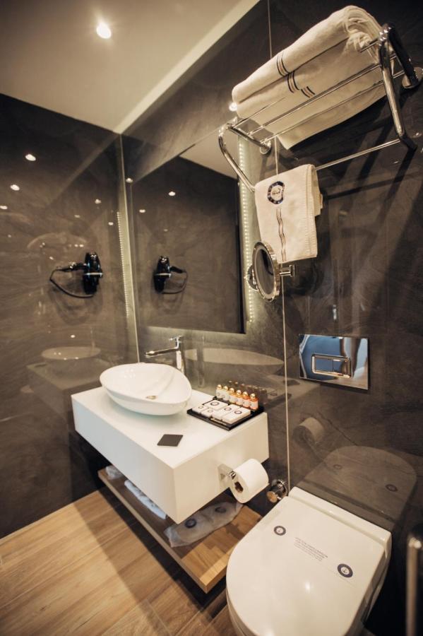Burhaniye Marina Boutique Hotel Ngoại thất bức ảnh